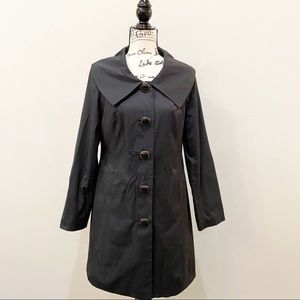 Vertigo Paris Trench Coat, Size Medium